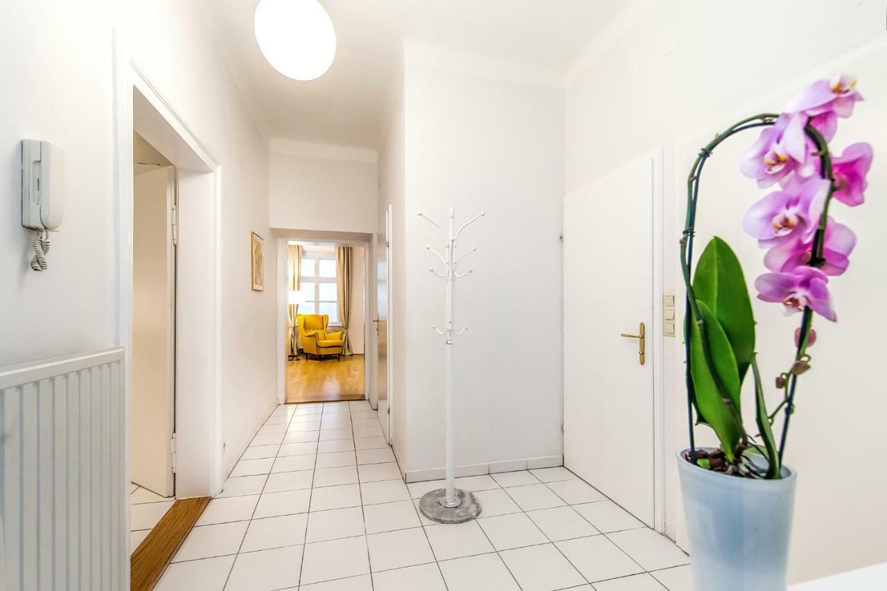 Beautiful City Apartment At Famous Ballgasse Βιέννη Εξωτερικό φωτογραφία