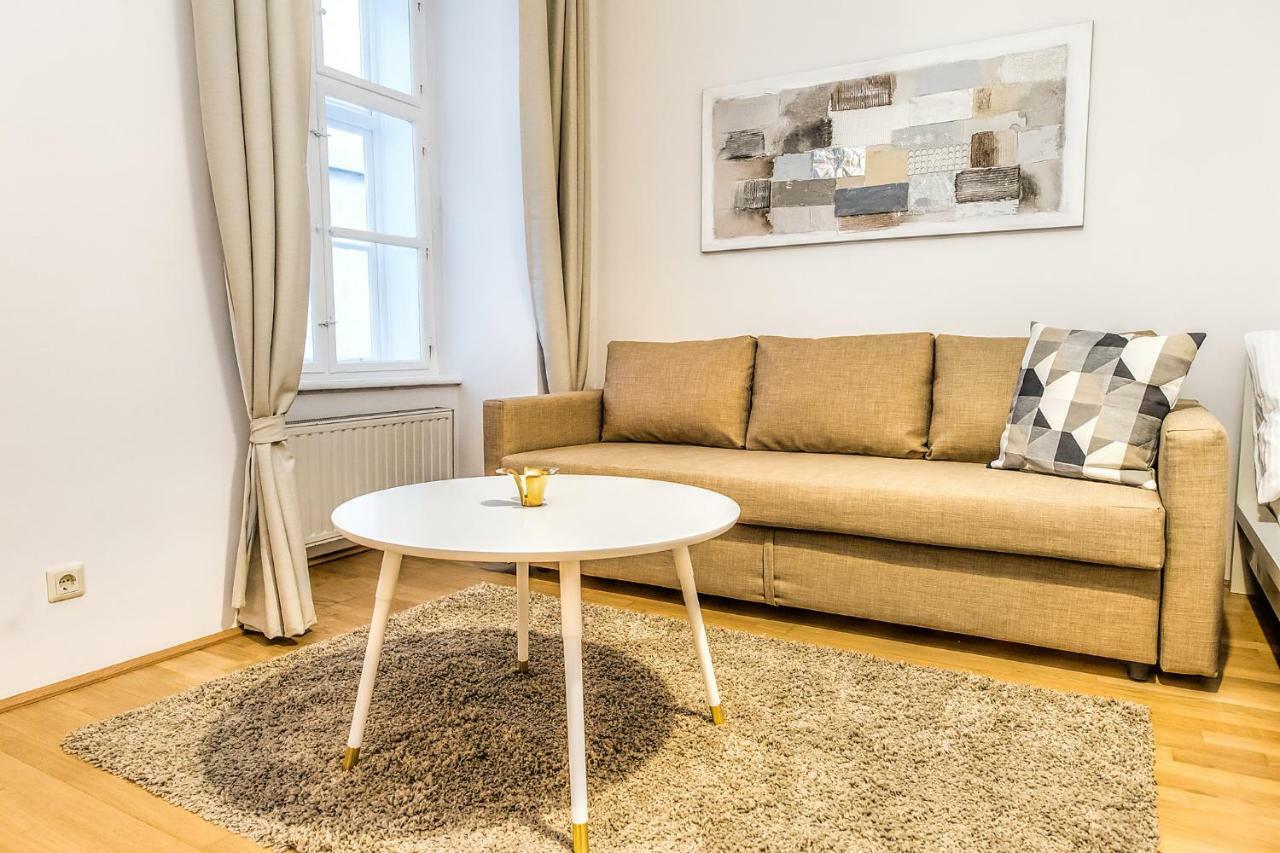 Beautiful City Apartment At Famous Ballgasse Βιέννη Εξωτερικό φωτογραφία